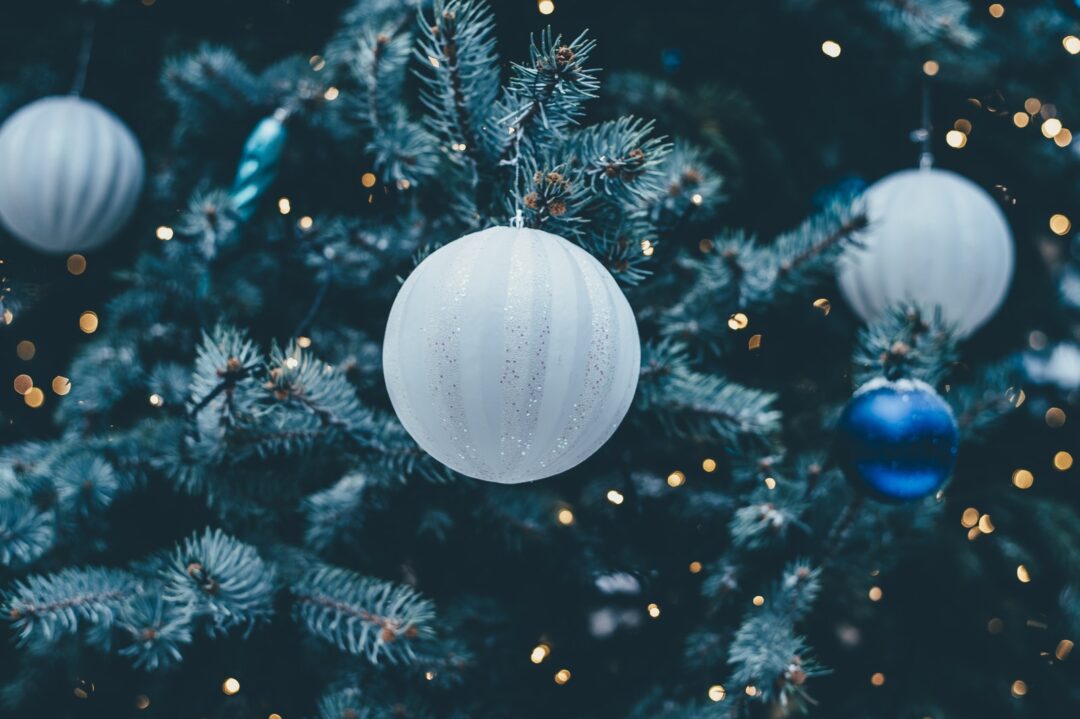 Christmas wedding